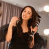 5 in 1 Curling Wand Hair Curling Iron Brush Anti-Tangle Hair Thermal Brush Curler with 4 Heating Levels 360° Rotatable Cable 5 Interchangeable Barrels